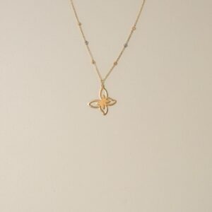 18 KARATS NECKLACE WITH BUTTEFLY CHAIN