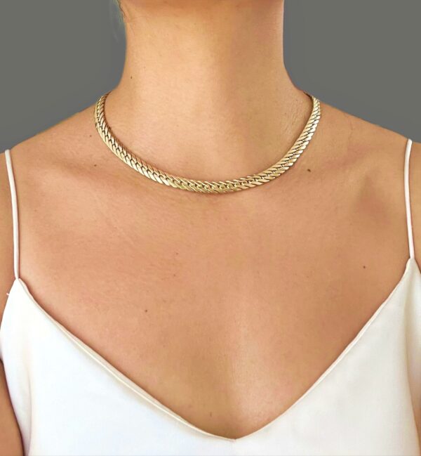18 KARATS CHAIN , SOLID GOLD, MADE IN DUBAI,