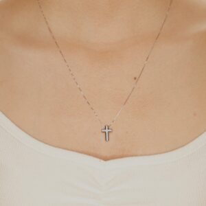 18 KARATS NECKLACE