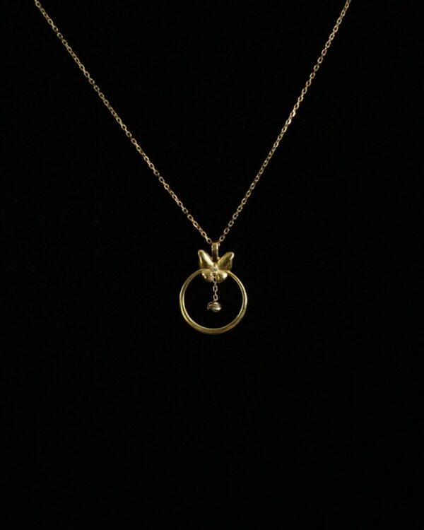 Timeless Chic - Image 3