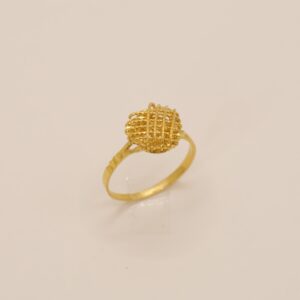 21 KARATS 22 KARATS RING SIZE 6 HEART DESIGN