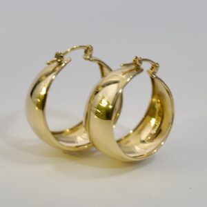 18 Karats Bold Loops. yellow gold, purity 750, item made in Dubai