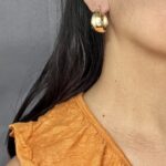 18 Karats Bold Loops. yellow gold, purity 750, item made in Dubai
